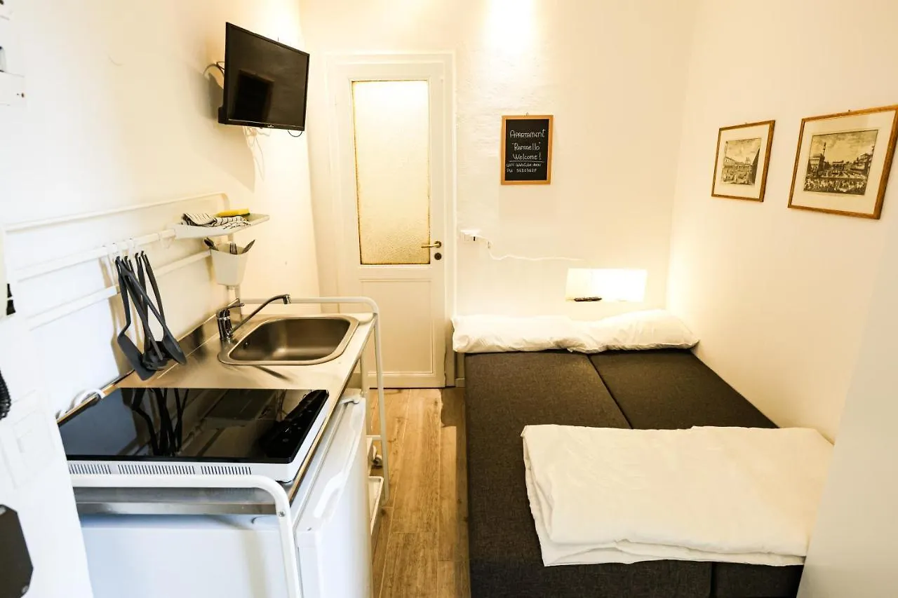 Apartament Raffaello Studio Flat Florencja 0*,