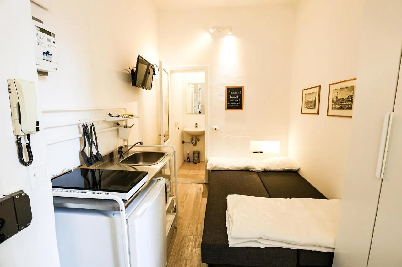 Apartament Raffaello Studio Flat Florencja Włochy